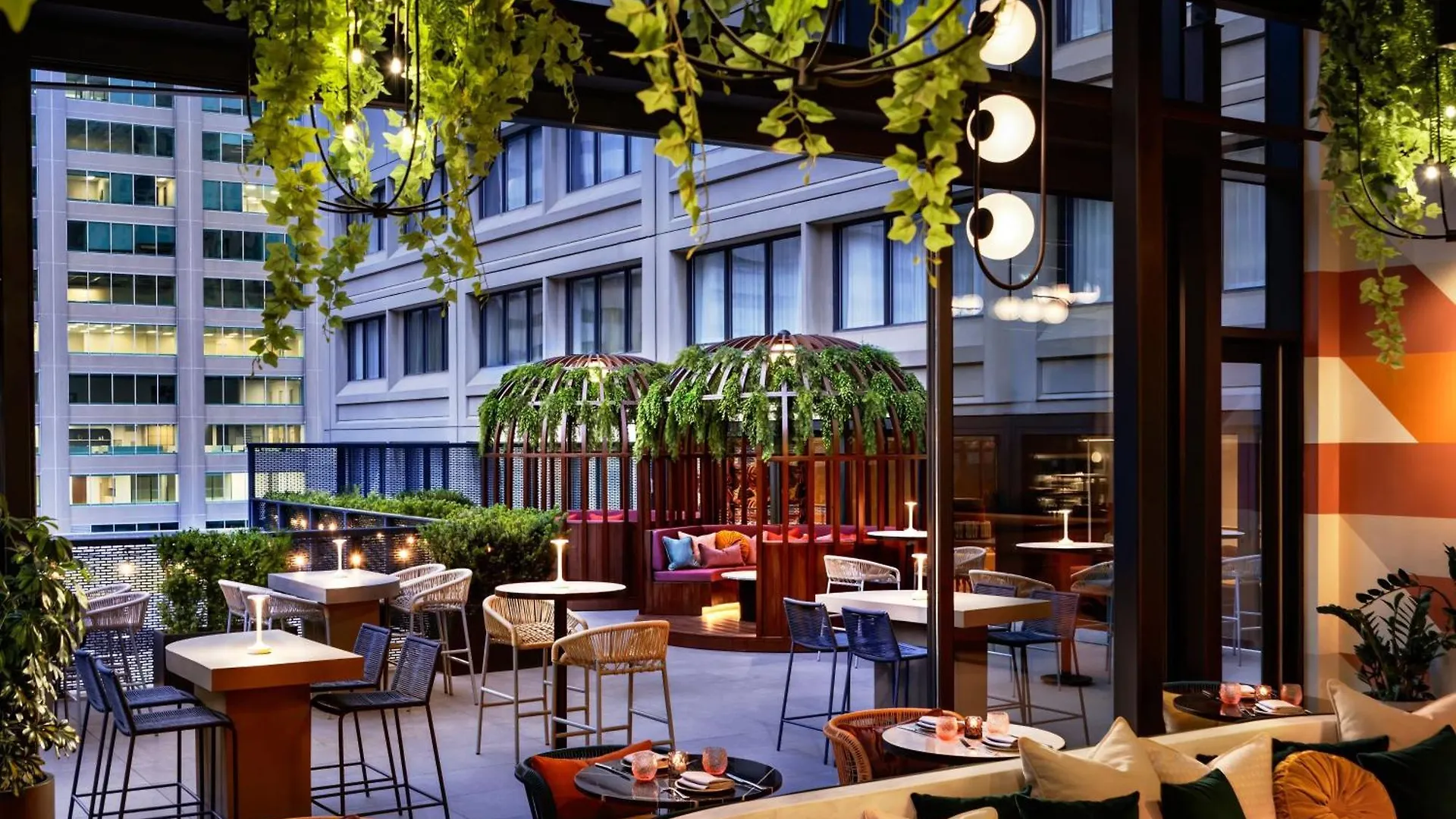 W Toronto Hotel